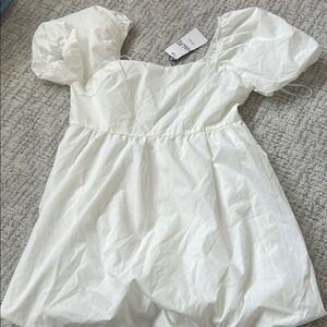 Women’s White Dress